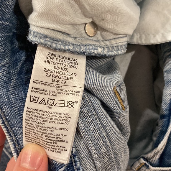 Gap Mid rise 90’s Loose Jeans with Washwell in Organic Cotton - Picture 5 of 6